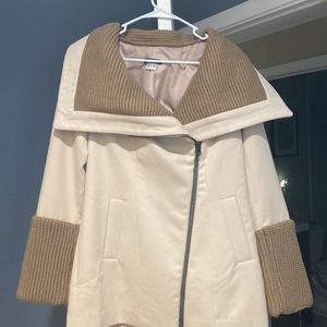 Peacoat from Venus. Tan and beige. Very cute and trendy.  Almost brand new.